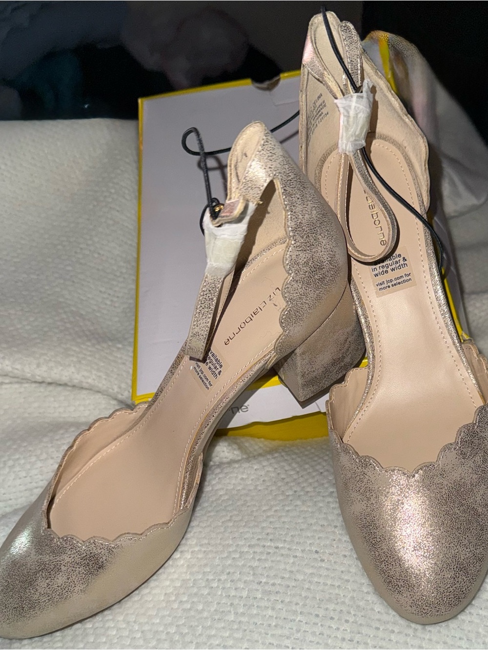 Liz Claiborne Scalloped Metallic Nude Block Heels
